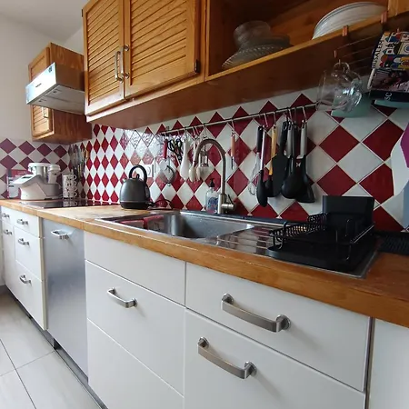 Lumineux Confort Proximite Metro Lyon Apartment